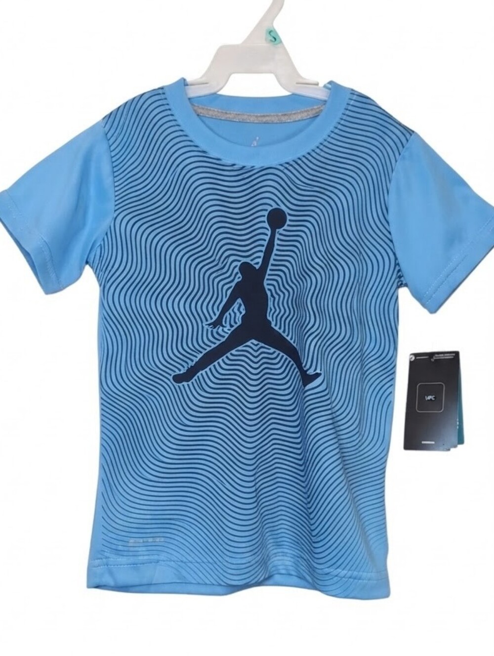 NEW Jordan Boys Blue Graphic Jumpman Performance Tee Size Medium 5 6 Tshirt Top